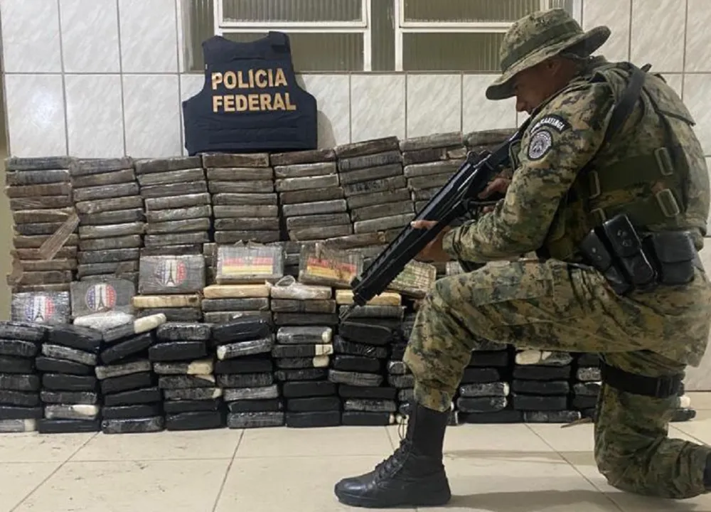A ação da Polícia Federal (PF), foi feita com o apoio da CIPE-CAATINGA (PMBA) e da PM (PE)