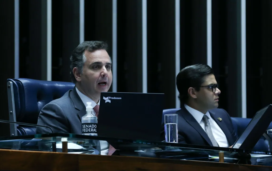 Rodrigo Pacheco preside sessão plenária semipresencial  para votar projetos
