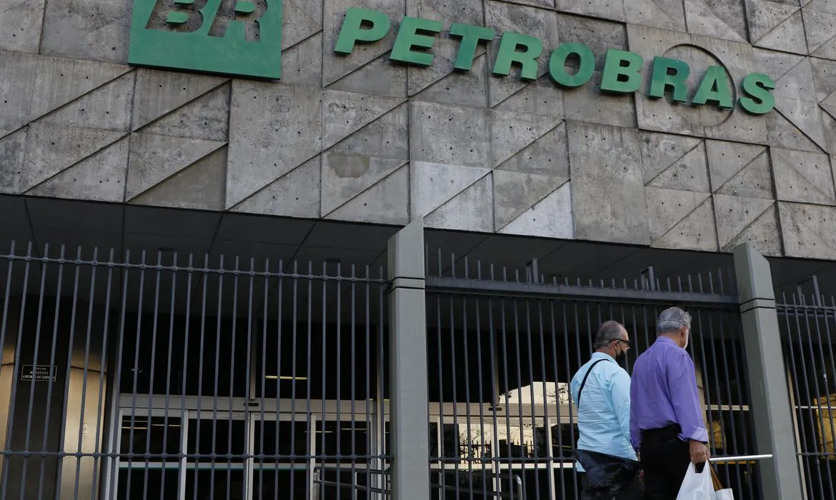 Segundo a Petrobras, 77% do gás natural recebido nessas duas unidades tem origem no pré-sal