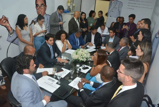 Reunião conjunta das Comissões de Constituição e Justiça e de Redação Final (CCJ); de Finanças, Orçamento e Fiscalização (CFOF) e de Educação, Esporte e Lazer na CMS