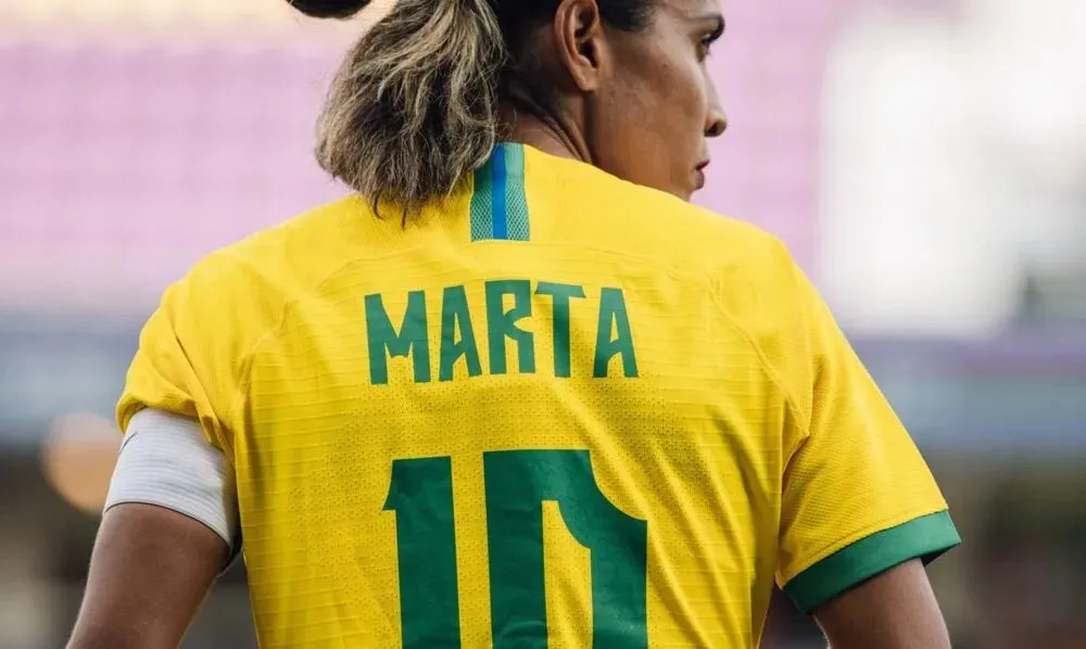 Marta é considerada a maior jogadora de futebol do Brasil