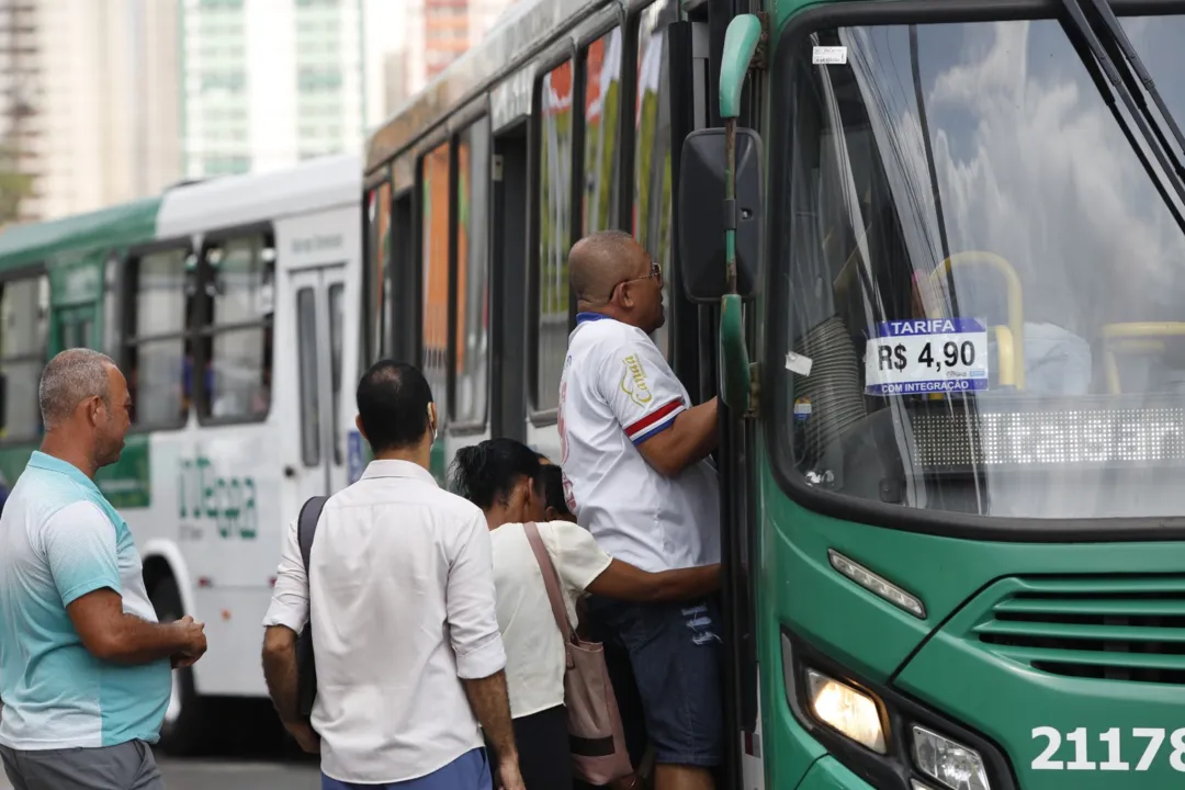 Rodoviários voltam atrás e não vão entrar em greve