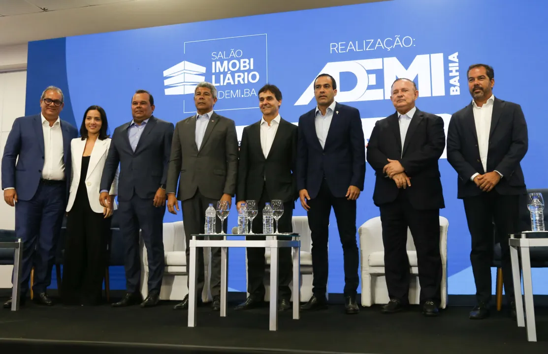 A abertura da exposição, ontem, contou com as presenças do governador Jerônimo Rodrigues, e do vice Geraldo Jr.; do prefeito de Salvador, Bruno Reis, além de outras autoridades baianas