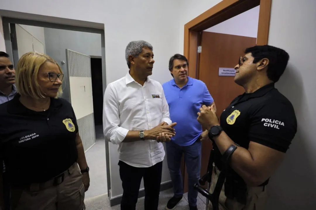 Jerônimo visitou unidade que irá concentrar o trabalho das polícias Militar e Civil
