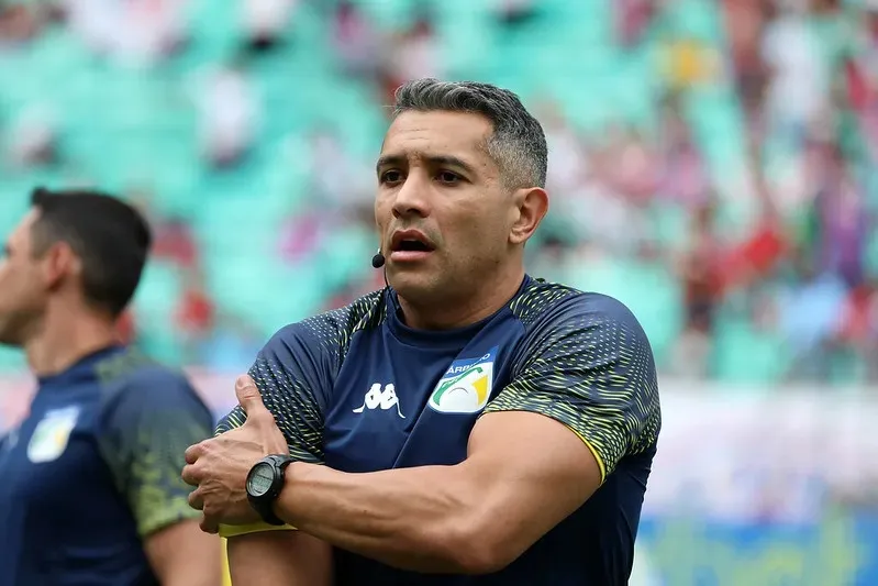 Felipe Fernandes de Lima vai apitar o segundo jogo do Vitória na Série B