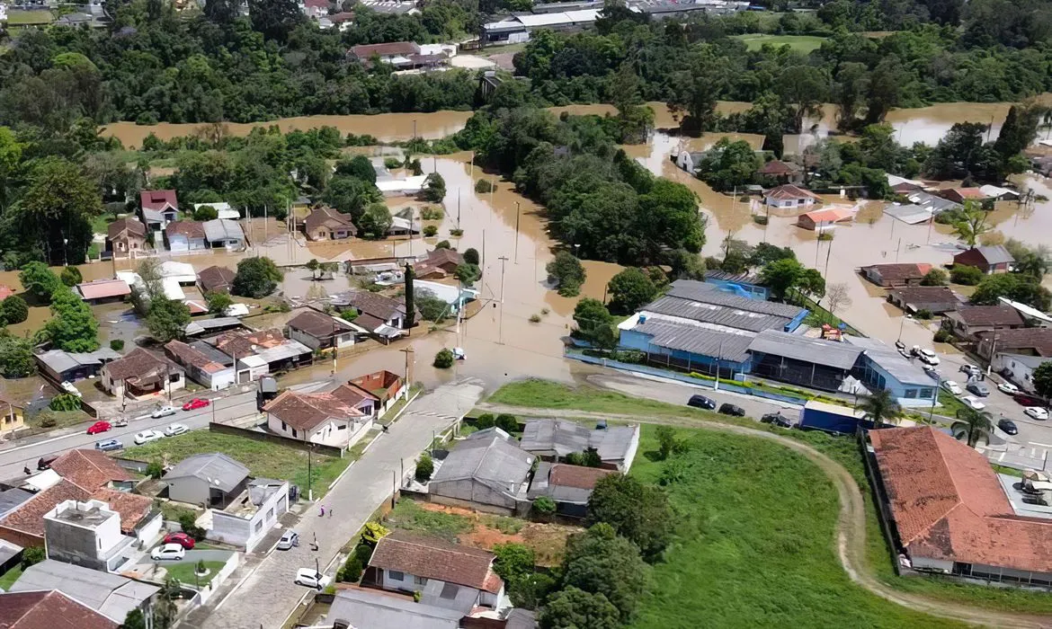 Mais de oito mil estão desalojadas ou desabrigadas no estado