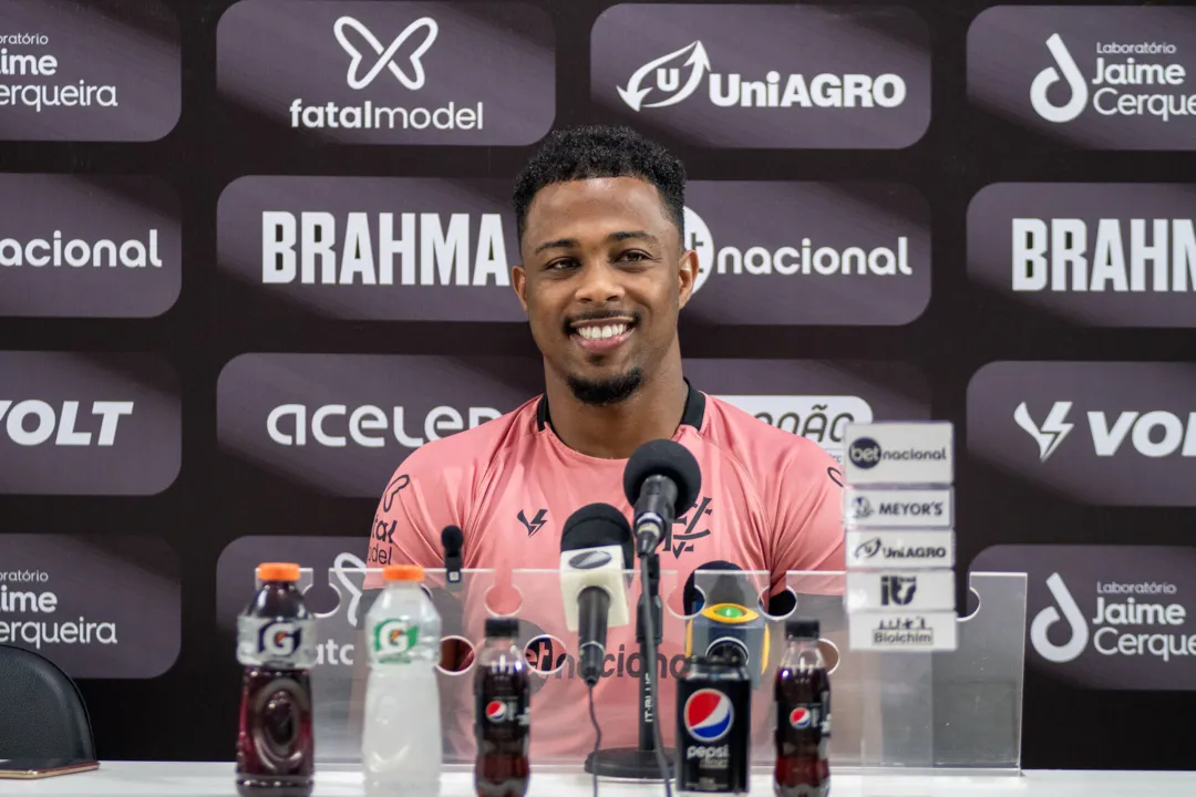 Mateus Trindade em entrevista coletiva