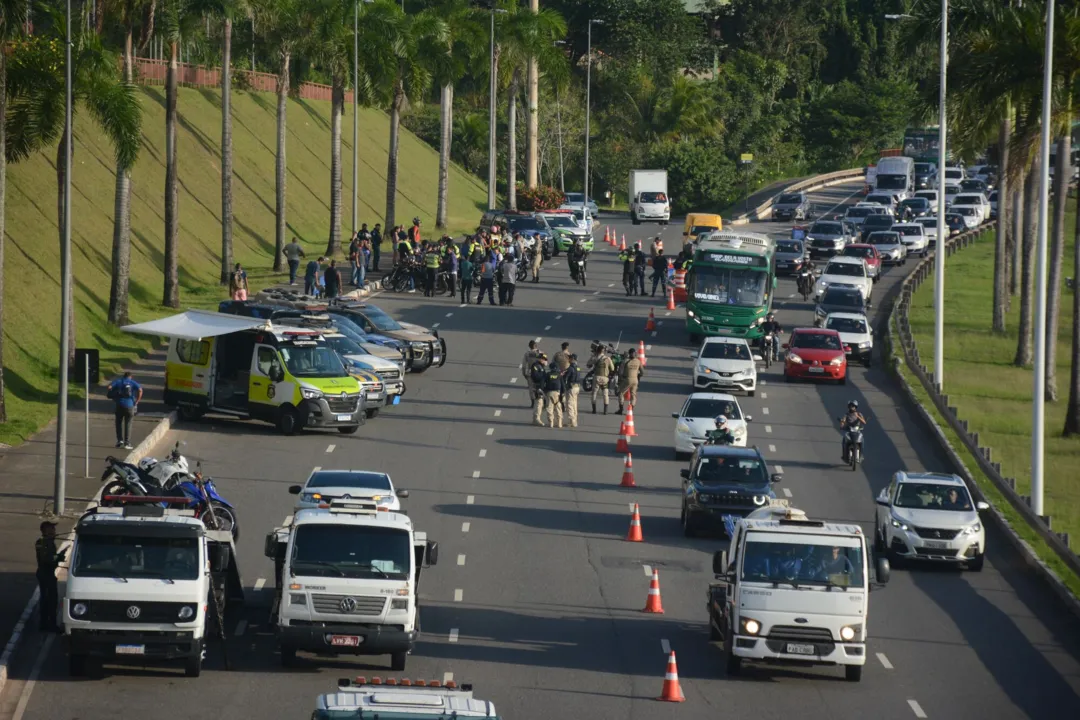 Por conta do bloqueio, haverá instalação de Barreiras Fixas (BF), a partir das 15h