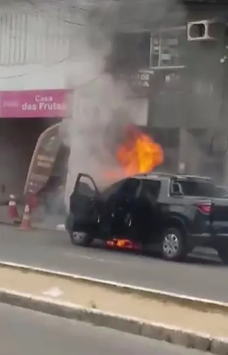 O incidente ocorreu no sentido Paralela, entre a Universidade Estadual da Bahia (UNEB) e a rotatória do Saboeiro.