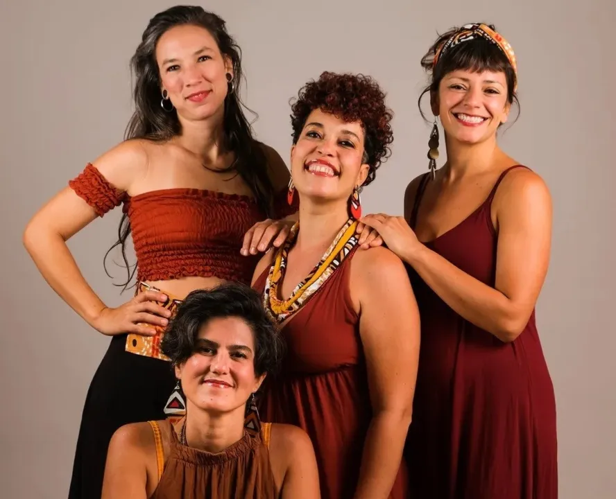 Yayá Massemba: Aline Silveira, Ana Tomich, Ive Farias e Priscilla Oliveira