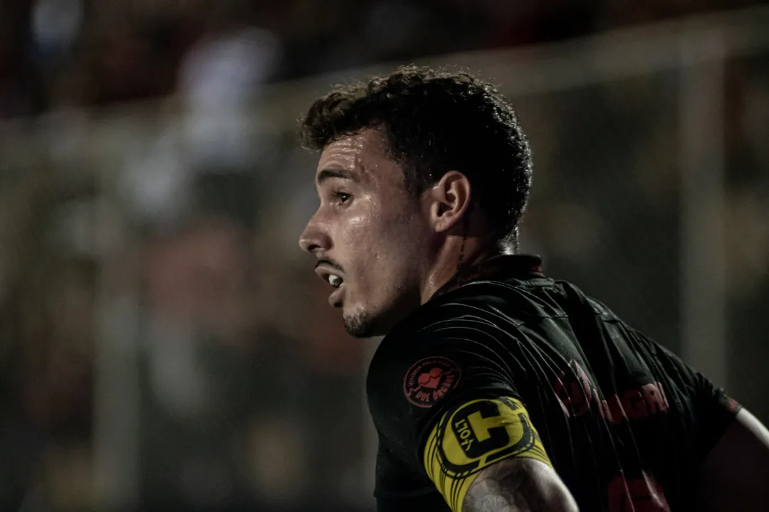 Capitão do time,  Zeca retornou ao Vitória após se recuperar de lesão muscular