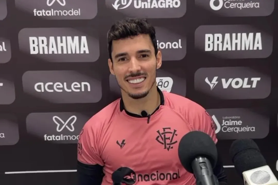 Pelo Vitória, Zeca tem 37 jogos, sendo 34 como titular