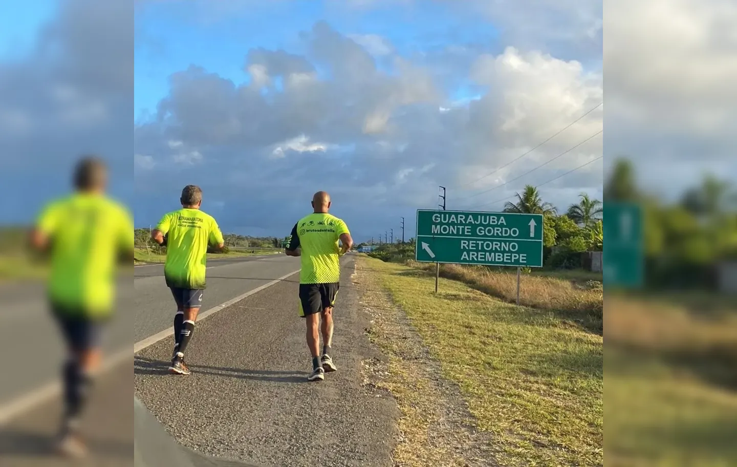 Atletas ultramaratonistas enfrentam a Estrada do Coco, que é considerado o pior trecho da prova