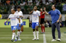 Imagem ilustrativa da imagem Após derrota, Bahia tem quase 77% de chance de permanecer na Série A