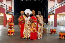Imagem ilustrativa da imagem Bando de Teatro Olodum, Ilê Aiyê e Cortejo Afro abrem Novembro Negro