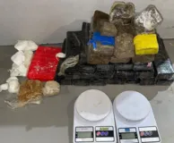 Imagem ilustrativa da imagem Barril com quase 30 quilos de droga é encontrado pela PM em Itacaré