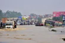 Imagem ilustrativa da imagem Inundação na Índia deixa dez mortos e mais de 80 desaparecidos