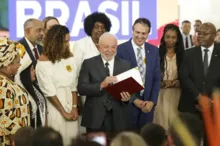Imagem ilustrativa da imagem Lula inclui estudantes quilombolas na nova Lei de Cotas