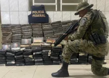 Imagem ilustrativa da imagem PF prende sete pessoas e apreende 437 kg de drogas em Juazeiro