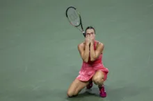 Imagem ilustrativa da imagem Sabalenka vence Madison Keys e vai enfrentar Gauff na final do US Open