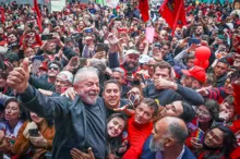 Imagem ilustrativa da imagem Toffoli anula provas da Lava Jato e diz que prisão de Lula foi erro