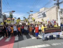 Imagem ilustrativa da imagem Trabalhadores de terceirizadas de Salvador marcam novo protesto