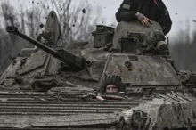 Imagem ilustrativa da imagem Ucrânia reivindica pequenos avanços no sul e leste