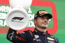 Imagem ilustrativa da imagem Verstappen vence GP da Holanda e chega a 9 vitórias consecutivas