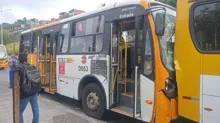 Imagem ilustrativa da imagem Vídeo: engavetamento entre três ônibus deixa 21 feridos na Suburbana