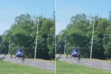 Imagem ilustrativa da imagem Vídeo: helicóptero pousa na Avenida Paralela para resgatar policial