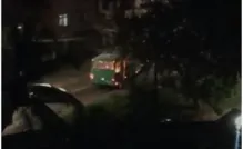 Imagem ilustrativa da imagem Vídeo: ônibus é incendiado após homem morrer em operação policial