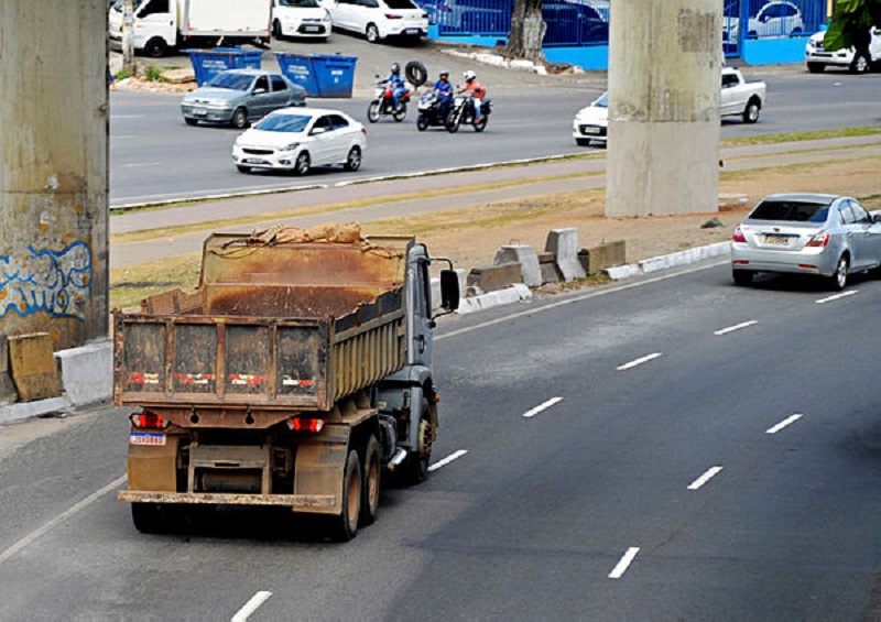 Mulher Passa Mal E Morre Enquanto Caminhava Na Avenida Bonocô