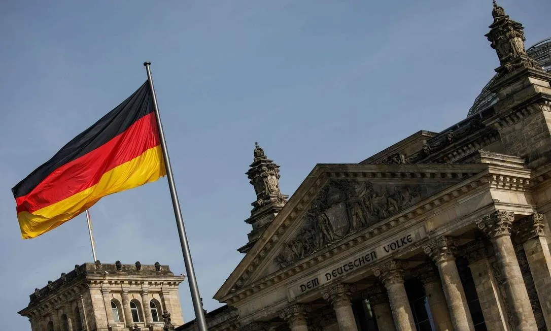 Alemanha alcança terceira maior economia mundial após superar Japão