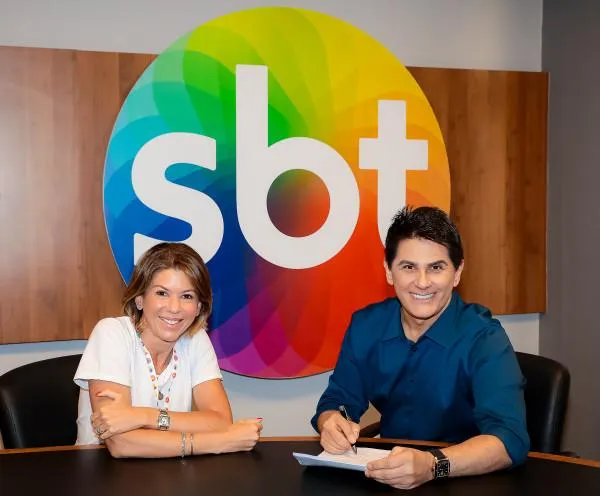 César vai comandar o principal telejornal da emissora, o "SBT Brasil"