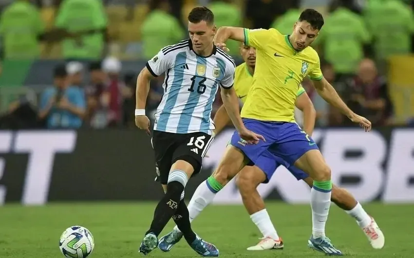 Argentina enfrentou o Brasil pelas Eliminatórias da Copa do Mundo
