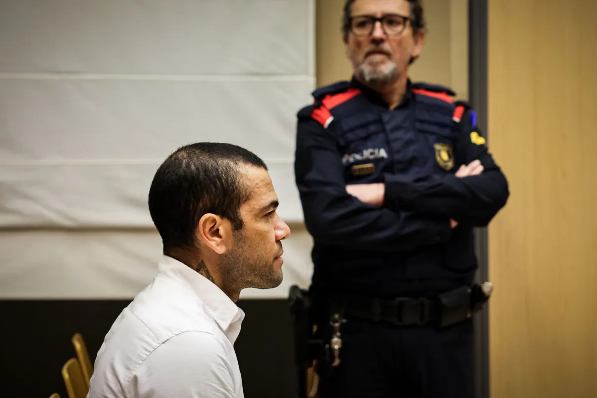 Daniel Alves durante o julgamento