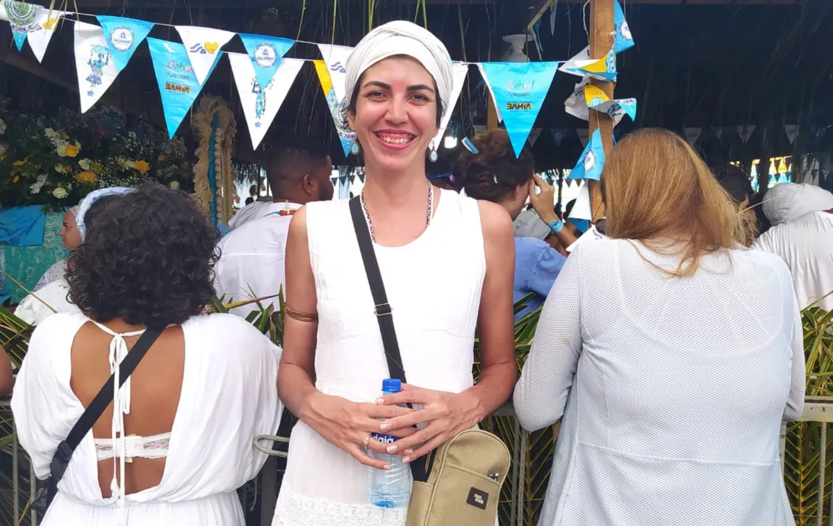 Dani Guerra é jornalista e está na Festa de Iemanjá pela primeira vez