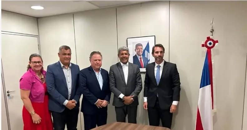 Durante o encontro, o CEO da empresa ALZ Grãos, Maurício Hardman, anunciou a intenção de investir na instalação da fábrica no oeste baiano.