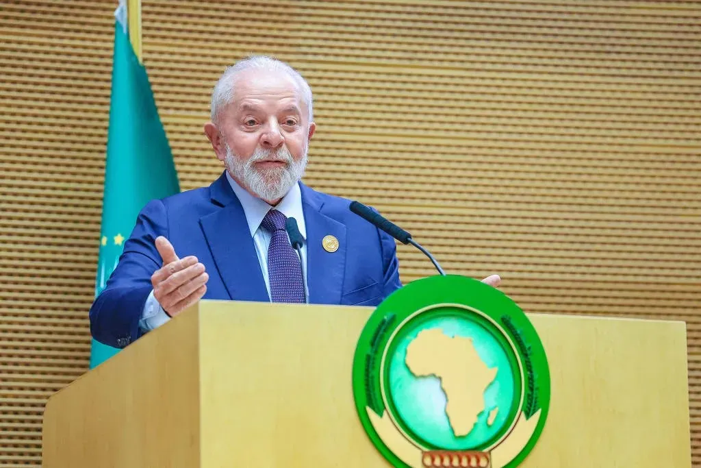 Lula durante evento na 37ª Cúpula da União Africana