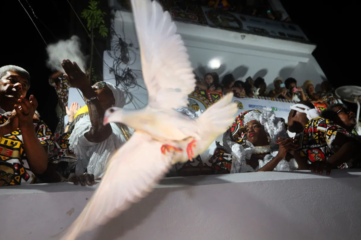 O cinquentenário do Ilê Aiyê, bloco afro pioneiro no Brasil, inspirou a definição do tema do Carnaval 2024 em Salvador
