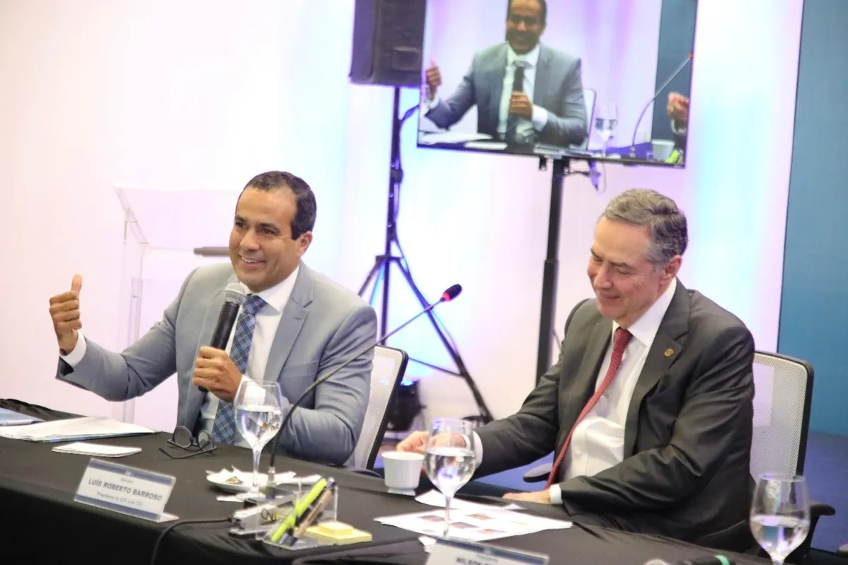 Prefeito de Salvador, Bruno Reis (União Brasil), e presidente do STF, ministro Luís Roberto Barroso