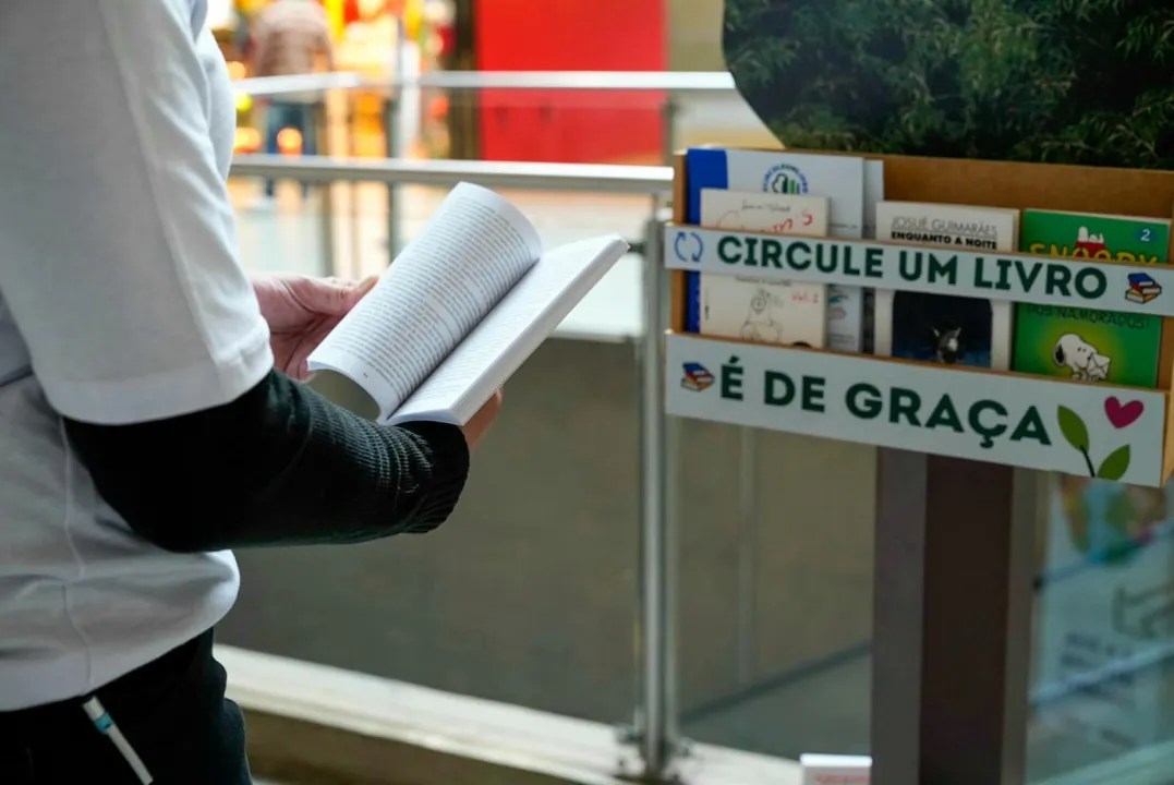 No primeiro ano, programa distribuiu cerca de cinco mil livros em São Paulo