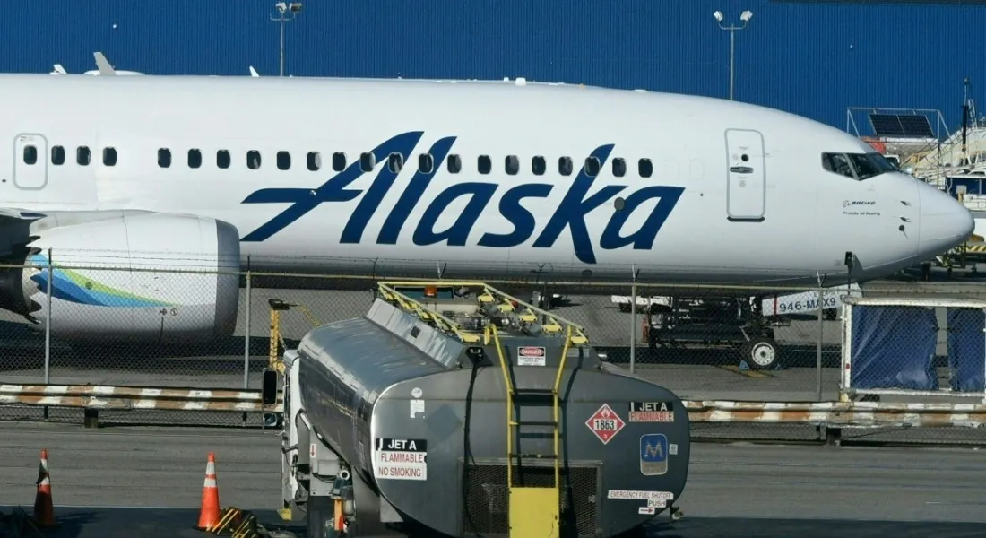 Boeing 737 MAX 9 perdeu porta durante voo da companhia Alaska Airlines