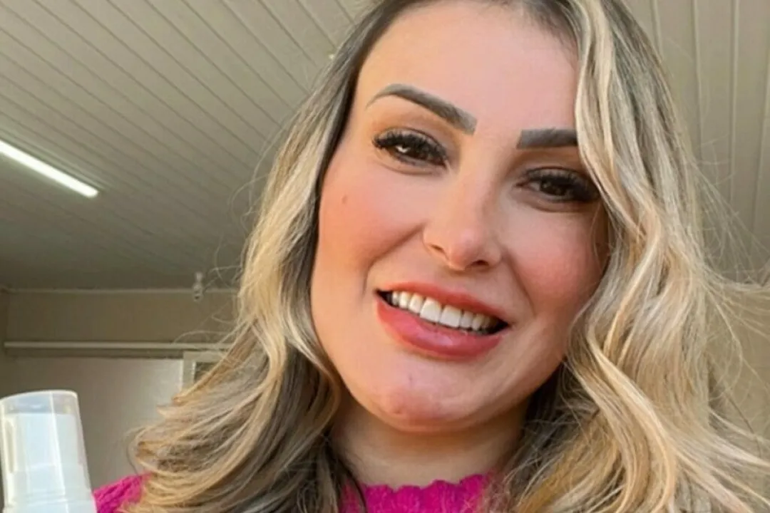 Imagem ilustrativa da imagem Andressa Urach revela romance com cantor famoso: "conteúdo delícia"