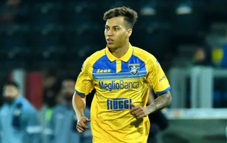 Kaio Jorge, jogador do Frosinone, da Itália.