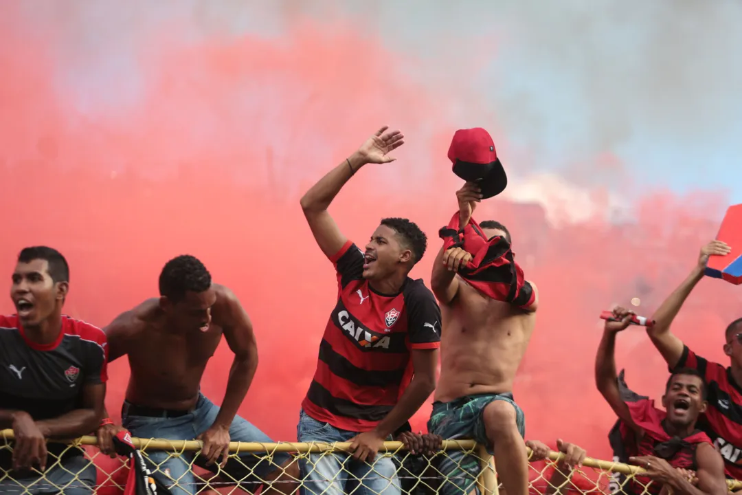 Imagem ilustrativa da imagem Bahia e Vitória voltam a disputar clássico com dois clubes na Série A