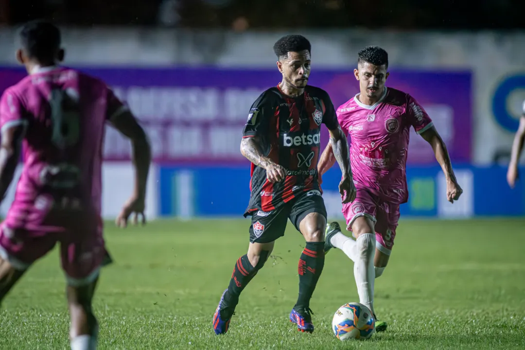 Matheusinho foi o responsável pela assistência do gol do Leão