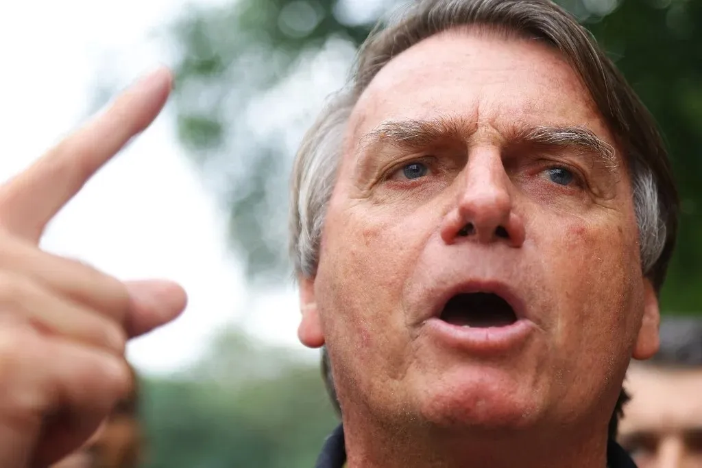 Bolsonaro estava nos Estados Unidos quando invasões de 8 de janeiro do ano passado aconteceram