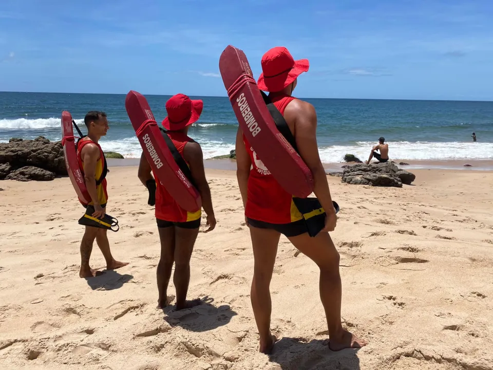 Imagem ilustrativa da imagem Bombeiros alertam para os cuidados nas praias durante o verão