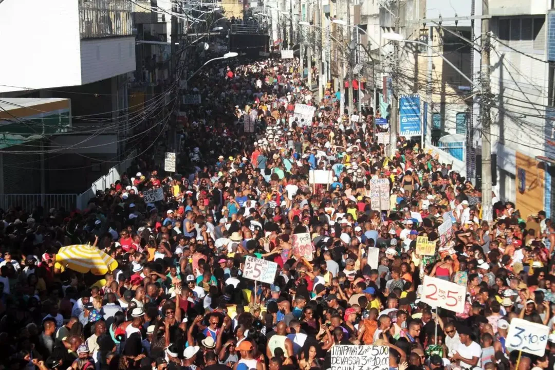 Desfile do Bloco Altera Geral